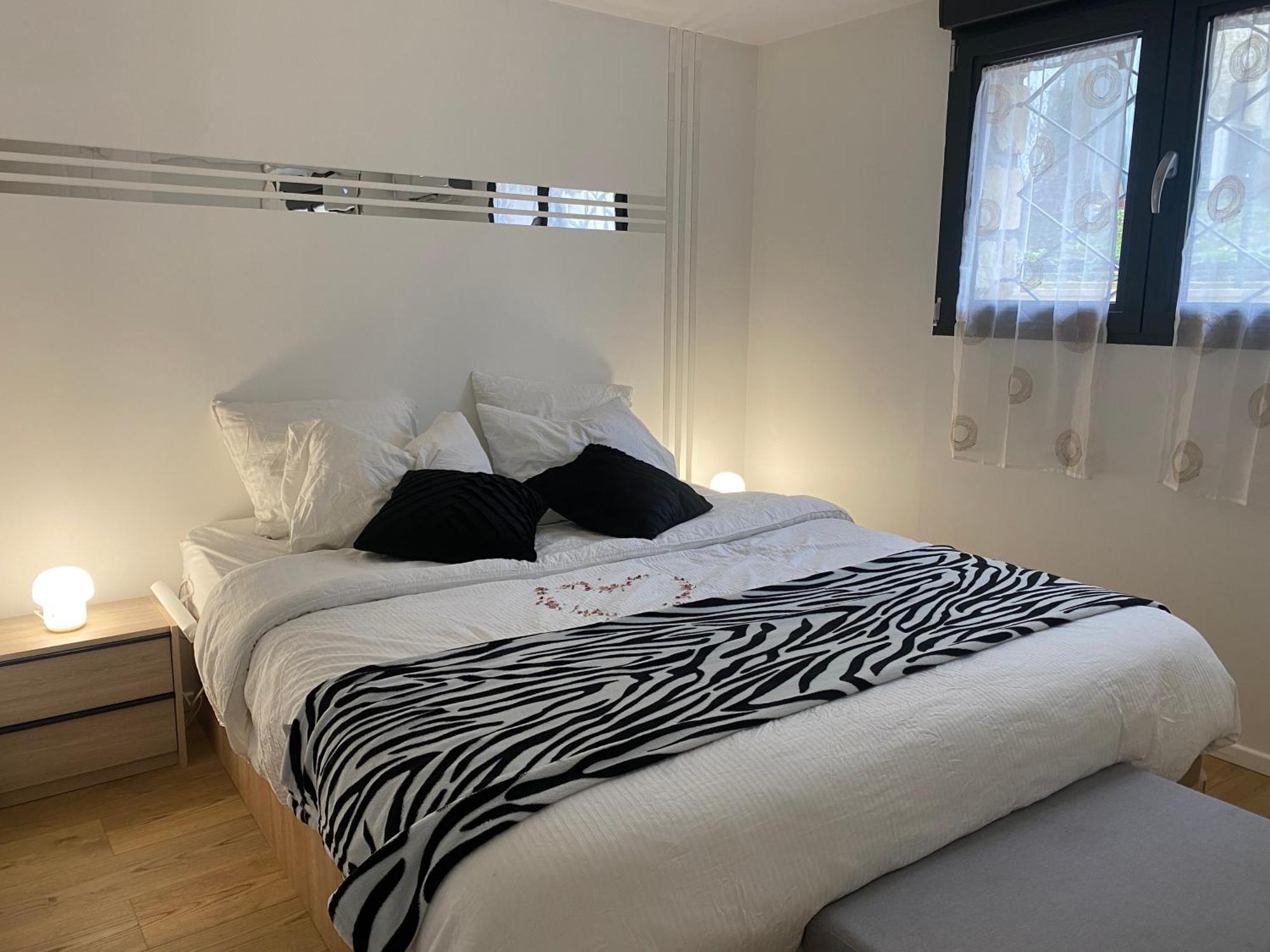 Eden In Vitry Logement Entier Exterior foto